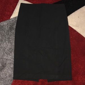 Black express skirt